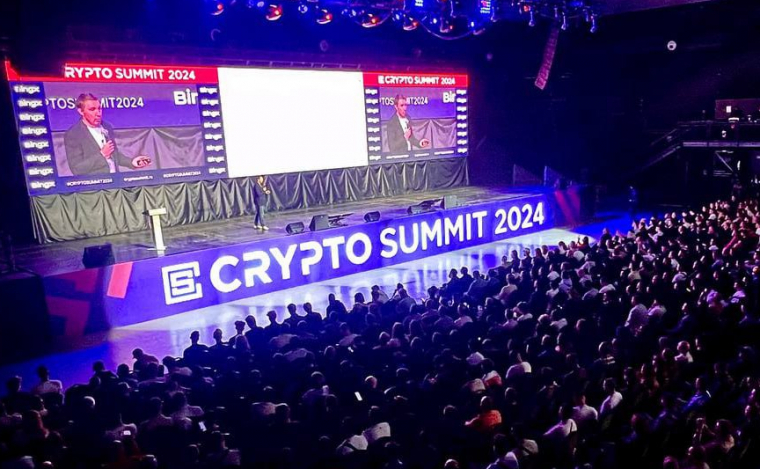 8937 участников посетили V-й юбилейный Crypto Summit 2024