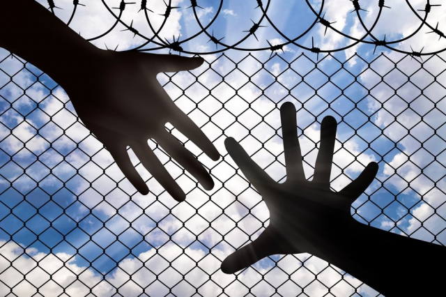 US: Crypto Initiative Donates Monero to Bail Out Immigrants in ICE Detention