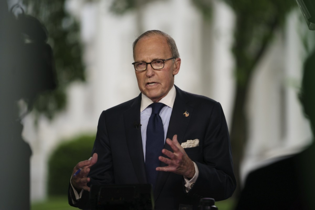 US Lawmakers Urge Trump Advisor Larry Kudlow to Promote Blockchain