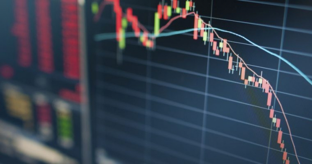 BCH and EOS Extend Losses to 5% as Bitcoin Price Drops to $6,250