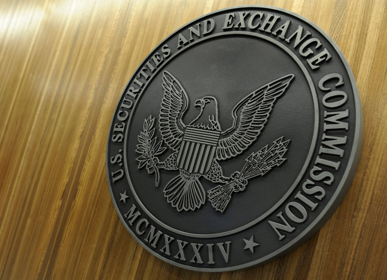 SEC обвинила двух человек в незаконной продаже акций стартапа UBI Blockchain