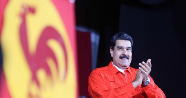 Venezuelans Queue Up at Gas Stations as Maduro’s Latest Fintech Plan Falters